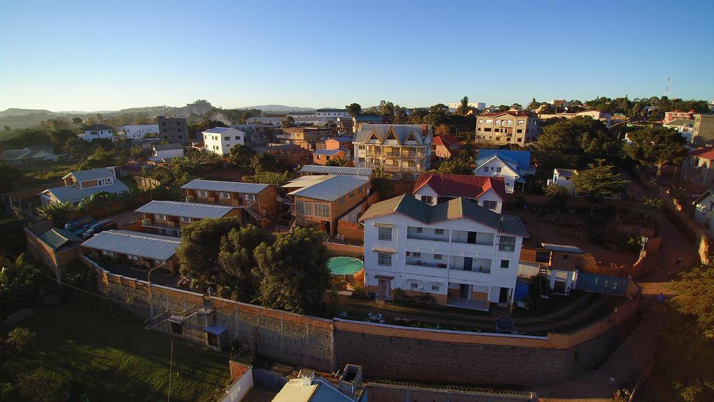 Hotel Chez Jeanne Antananarivo Dış mekan fotoğraf