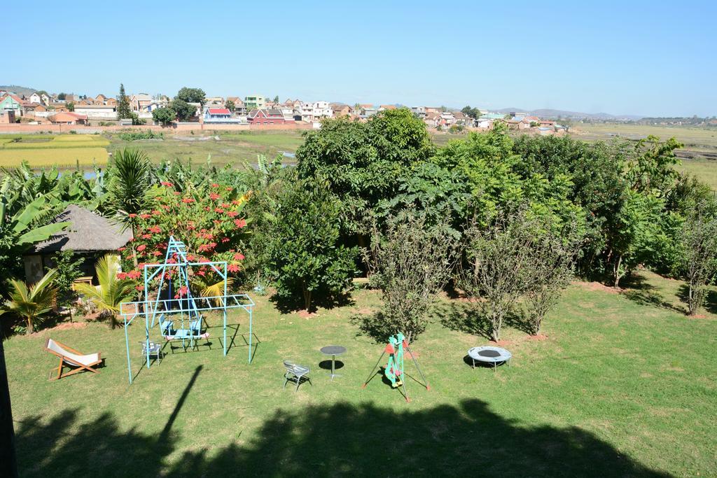 Hotel Chez Jeanne Antananarivo Dış mekan fotoğraf